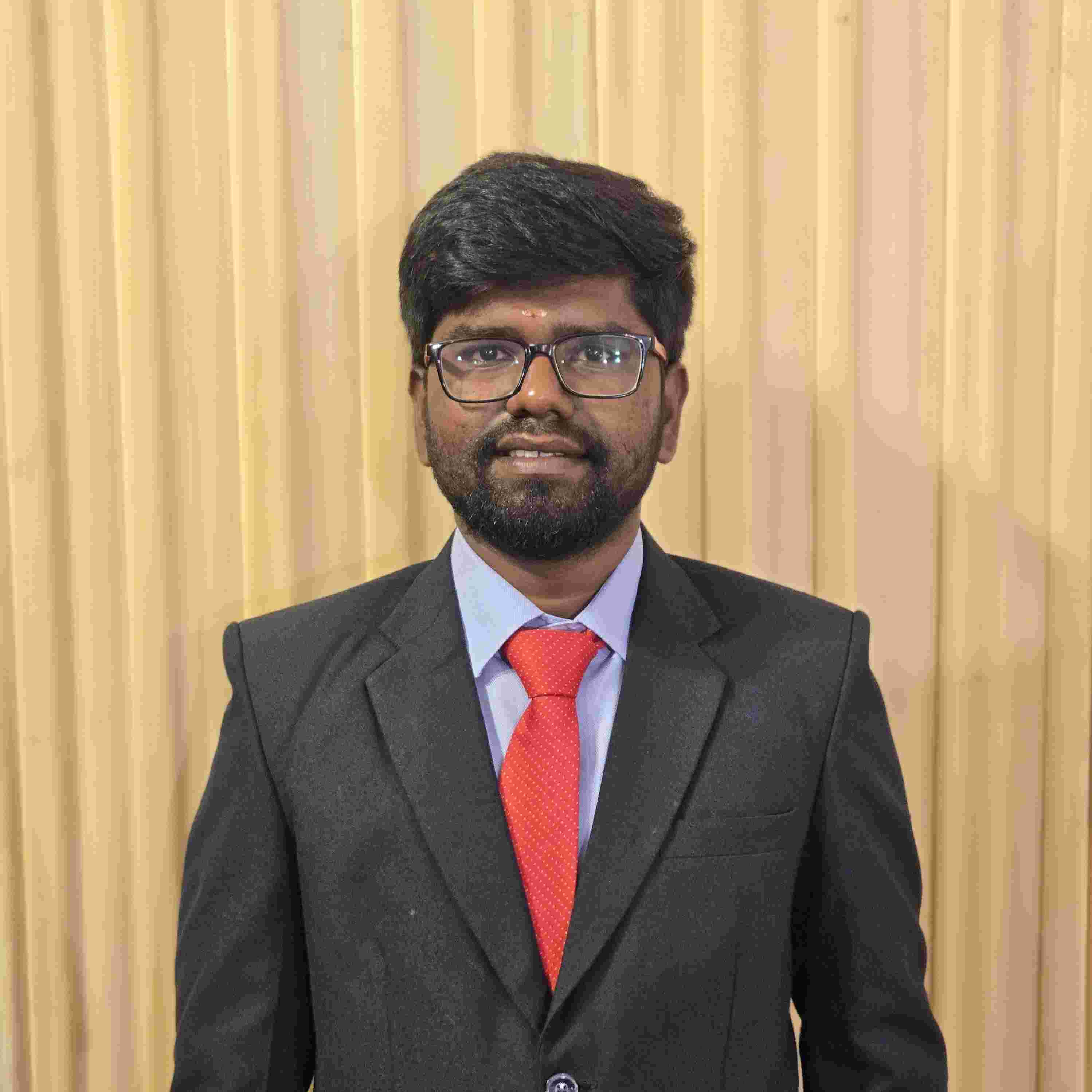 Jeevananth.K founder of J Sparks Digitalization marketing agency in Pollachi